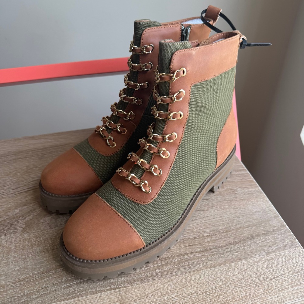 Cecelia New York Olive Tan Canvas Leather Chain Combat Boots 7.5 Lug Sole Zipper